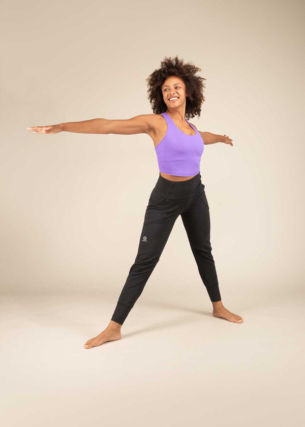 3rd rock yoga trousers - Kendal is 5ft 7" with a 28" waist, 38" hips and wears a size 30/RL. F