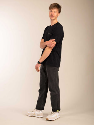 3rd rock clothing sustainable jeans - Jerome is 5ft 10