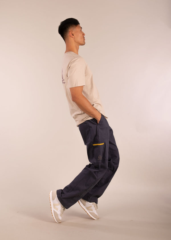 3RD ROCK stretchy cargo trousers for climbing - Donald is 6ft1″  with a 30" waist, 36" hips & a 33" inseam and is wearing a size 32LL.