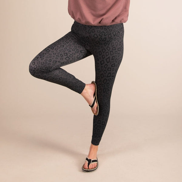 Black leopard leggings best sale